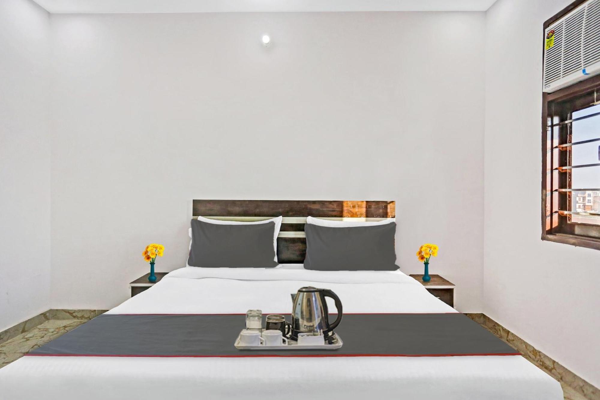 Collection O The Royal Fern Hotel Farrukhnagar Ngoại thất bức ảnh